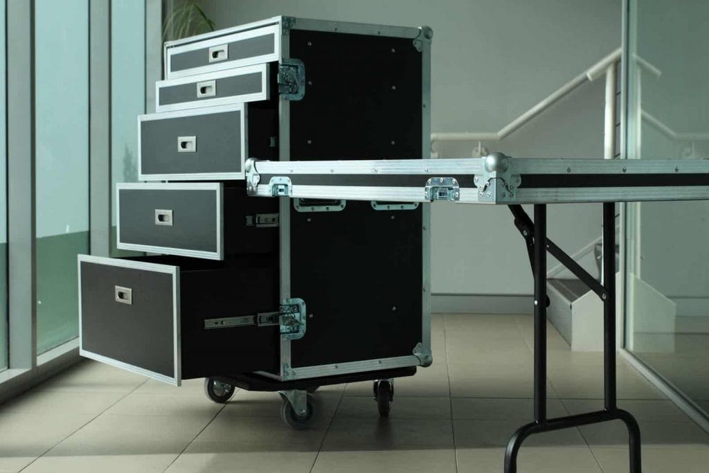 Utility Road Case With 5 Drawers &Amp; Door Pockets 3 Road Case With Five Cascading Drawers