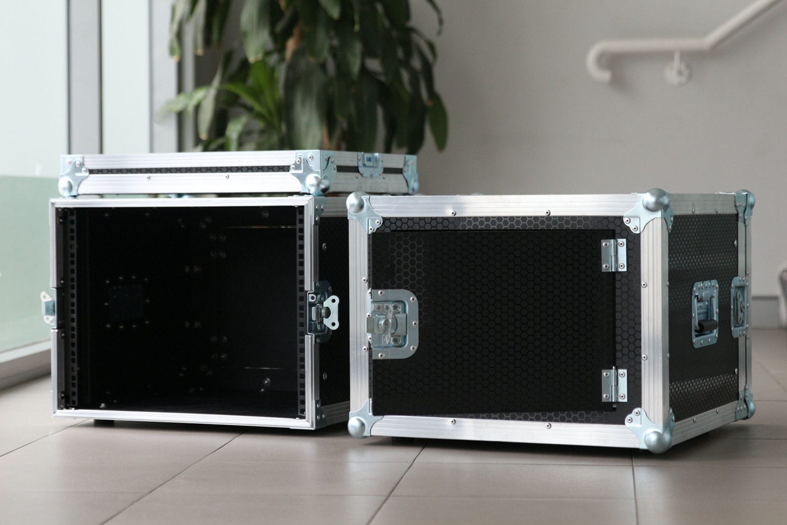 8Ru Road Case