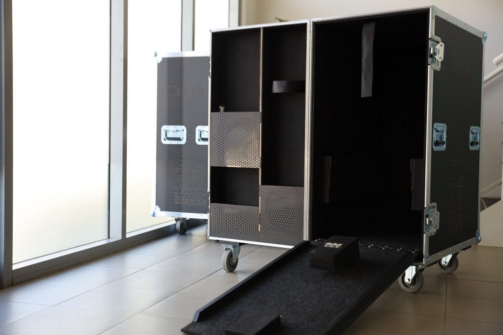 Medical Transport Case With Built In Ramp For Teleflex