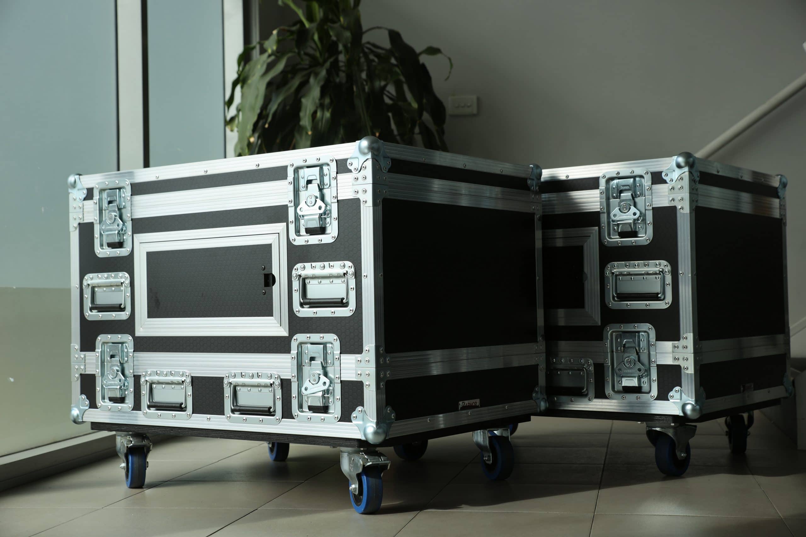 Road Case With Removable Front And Top Lids
