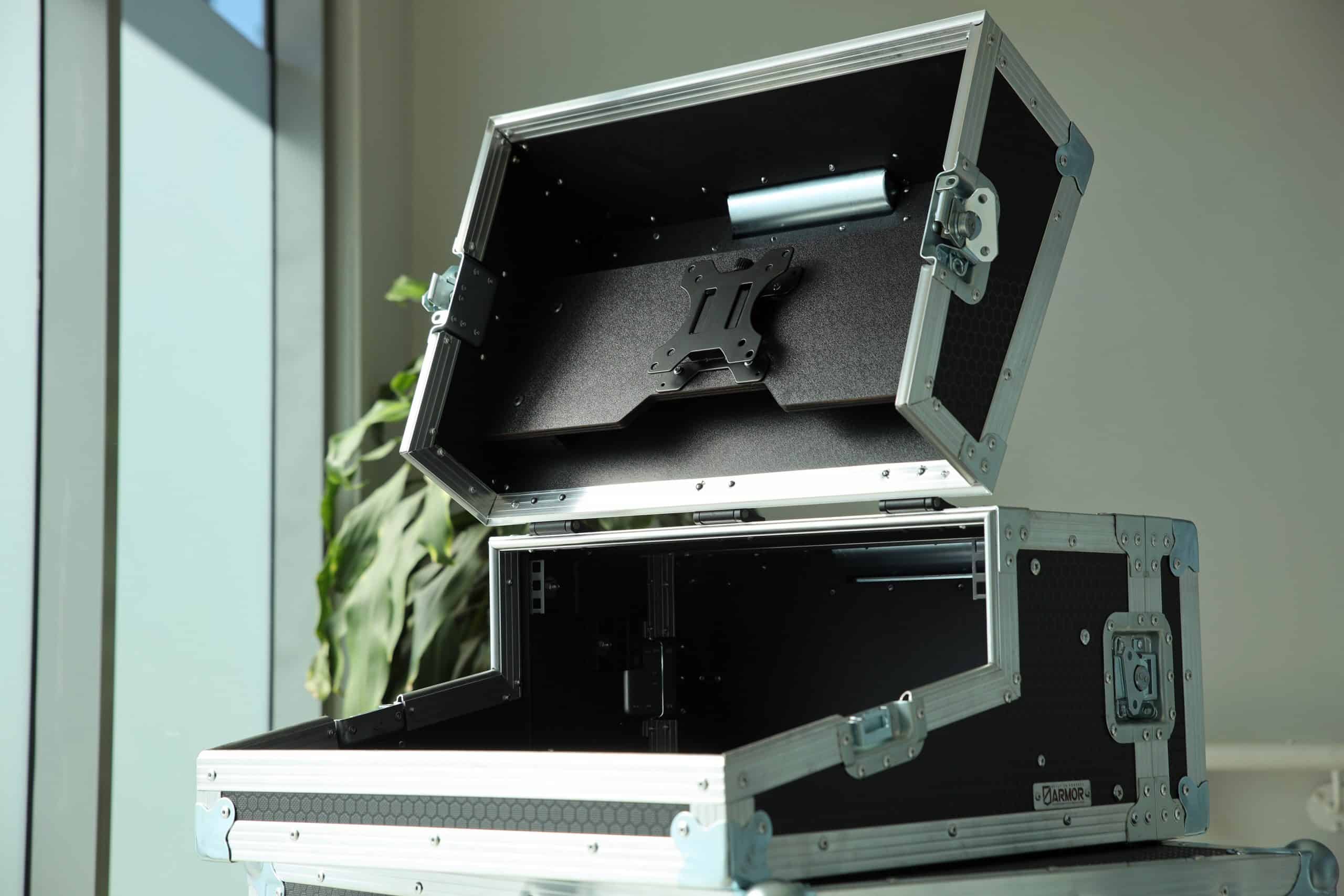 Flypack Video Production Flight Case For Dreamedia 3 Case With Flip Up Lid