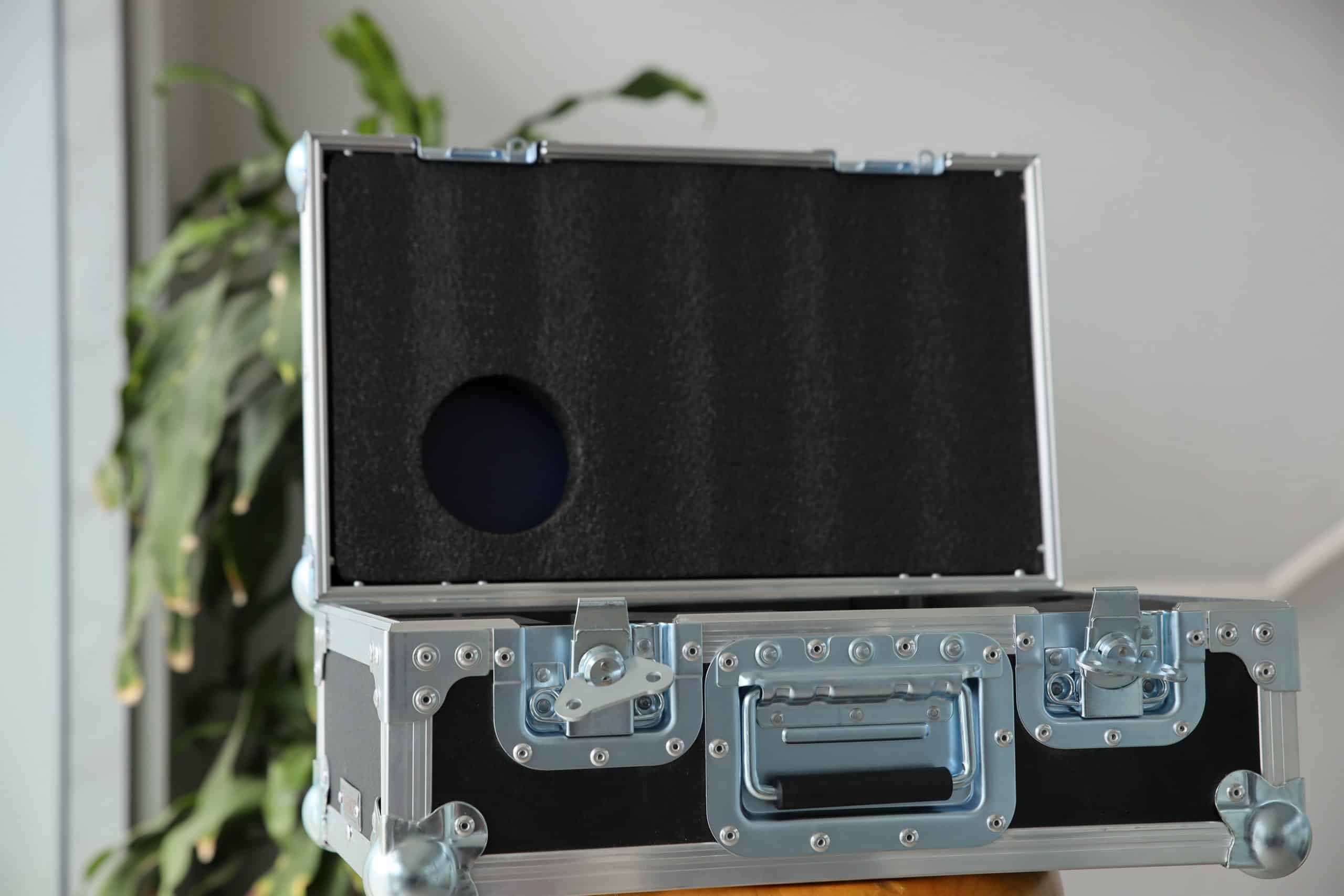 The Difference Between Epe And Xpe Foam For Flight Cases Applications 1 The Difference Between Epe And Xpe Foam For Flight Cases Applications