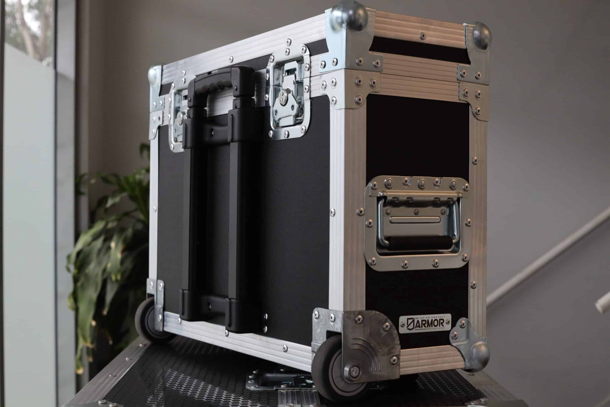 Transport Case With Pull-Out Handle For Day Design Pty. Ltd.