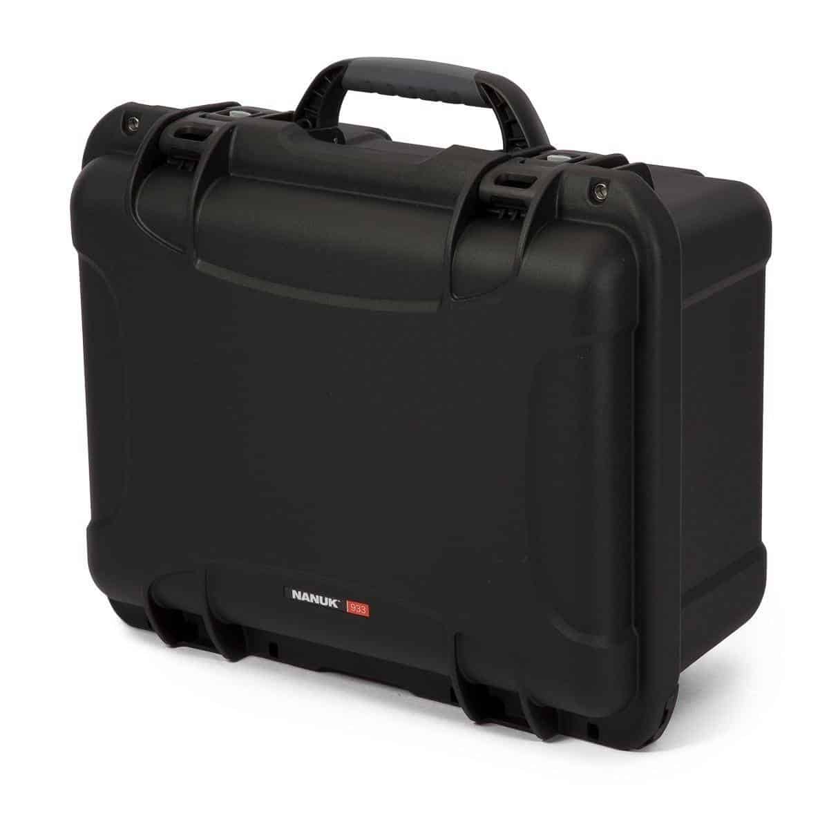 Nanuk-933-Black-Standing_1800X1800
