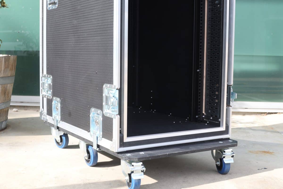 Rf40 Shock Mounted Suspended Rack Case