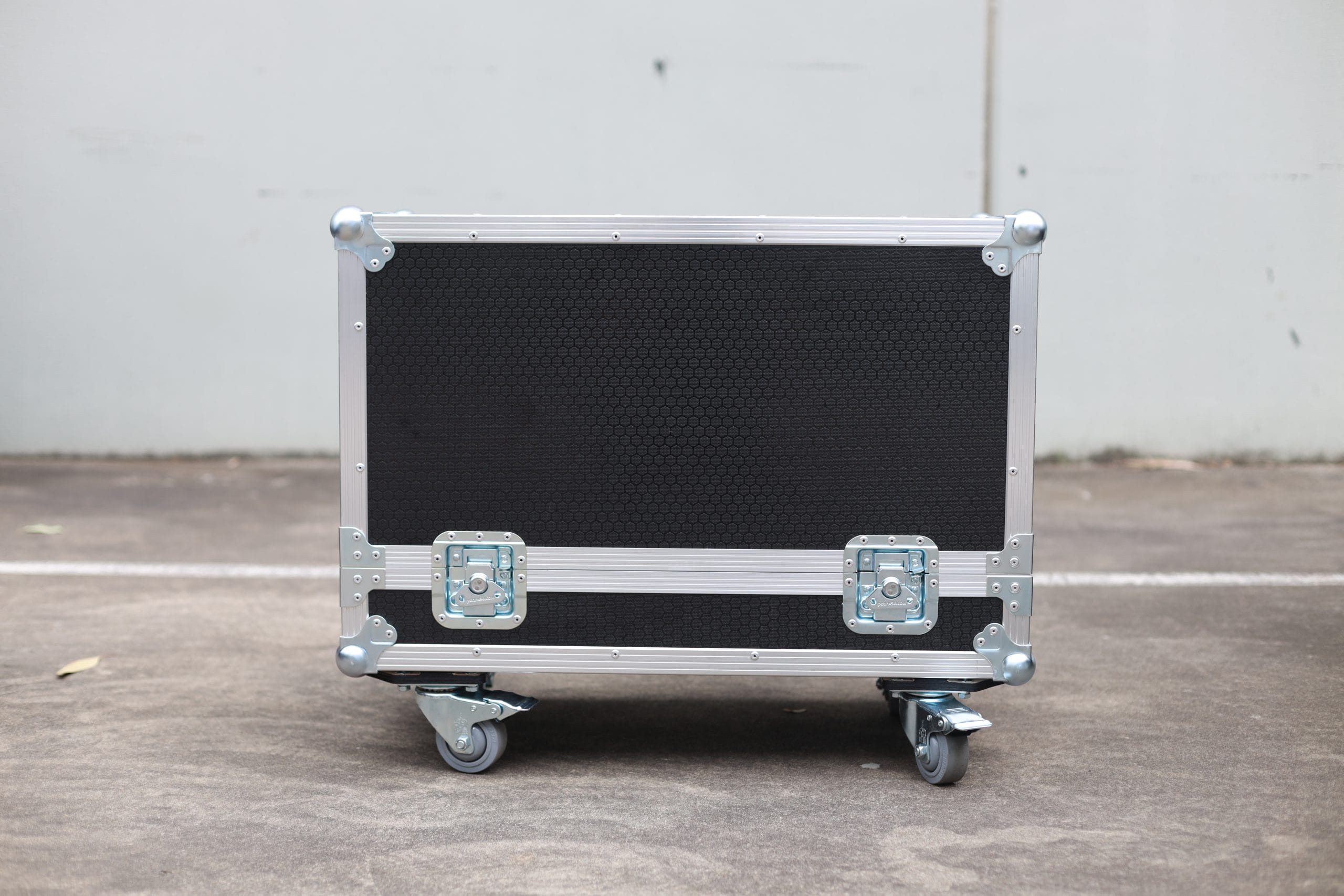 Custom Road Case For Mesa Boogie Mesa Boogie Compact Rectifier Cabinet 1 Mesa Boogie Triple Crown Tc-100 Road Case, Front View
