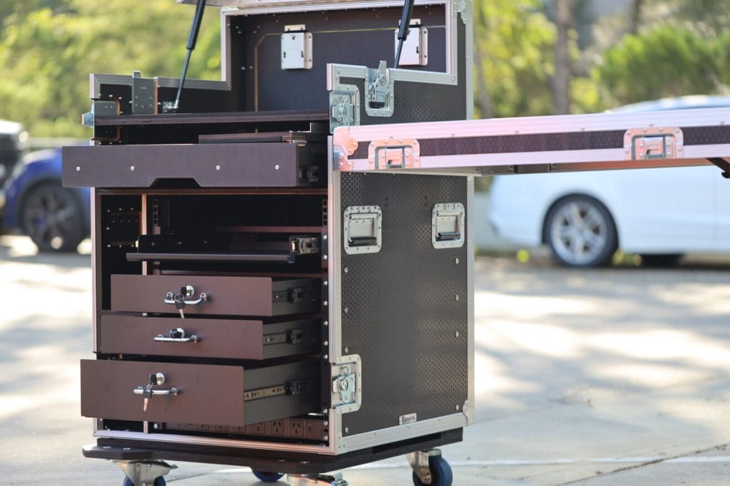 Workstation Case Fp1-Rs For Av Production: The Ultimate Flypack All-In-One System Road Case You Can Get Now 3 Workstation Case Fp1-Rs