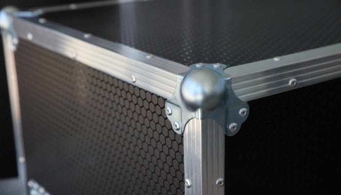 Armor C3102 3-Legged Large Ball Corner With 30Mm Offset 2 Armor C3102 Large Ball Corner With 30Mm Offsets